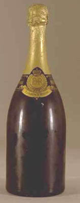Moet et Chandon mis en bouteille en 1953 pour le couronnement de la reine Elizabeth II 